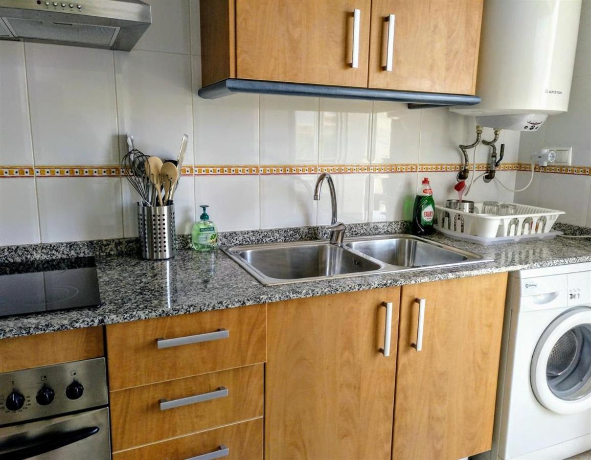 Bright Spacious 2 Bdr Apt, Near Arenal Beach Javea , + Free Parking Luaran gambar